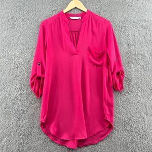ALL IN FAVOR Perfect Roll Tab Sleeve Tunic Top Hot Pink Barbie Blouse Small
